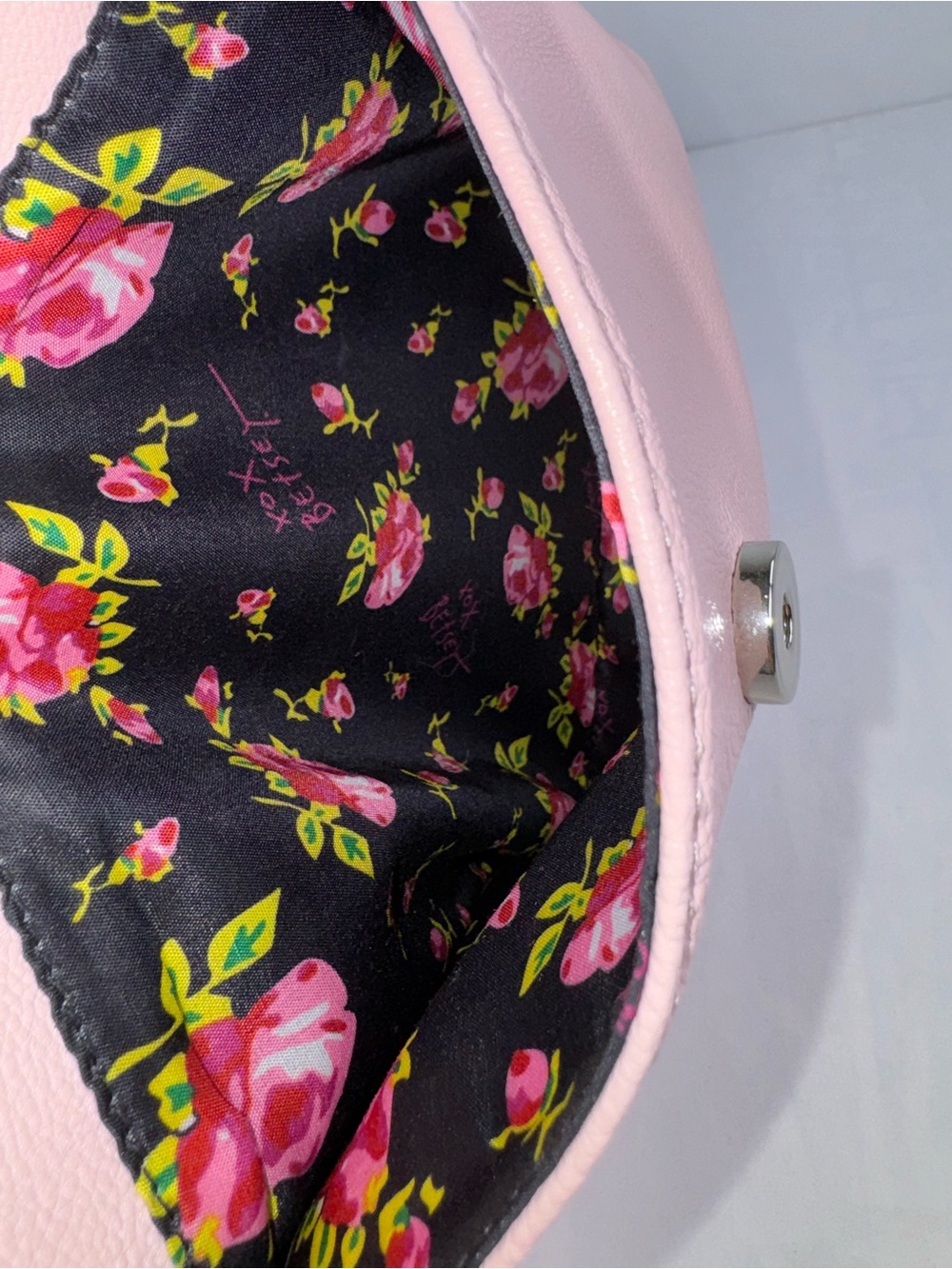Betsey Johnson Pink Bow Front Backpack - Picture 13 of 17